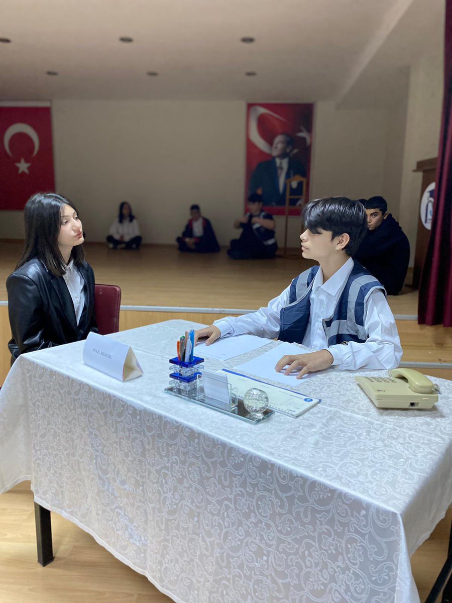 Okulumuzda 7 Nisan Kişisel Verilerin Korunması Kanunu programı gerçekleştirildi. @ismail_gunday <a href="/AtasehirMEM/">Ataşehir İlçe Millî Eğitim Müdürlüğü</a> <a href="/istanbul_MTE/">İstanbul Mesleki ve Teknik Eğitim</a> <a href="/memleventyazici/">Levent Yazıcı</a> <a href="/tarihci592/">tarihci59</a>