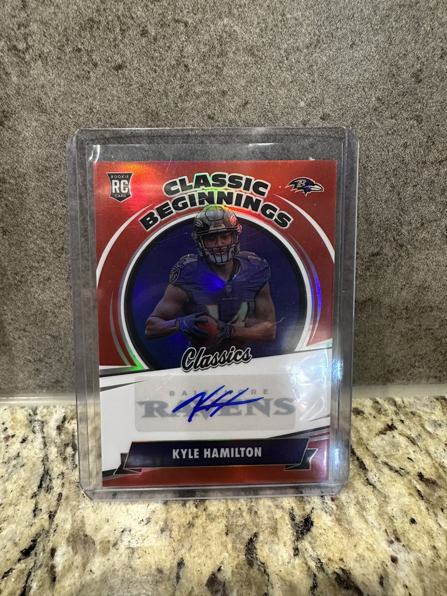 In honor of it being #NFLDraft2023 month ill be giving away this autographed Kyle Hamilton card /25 alls you have to do to enter is Like, Follow &amp; Retweet! Good luck and as always Go Ravens! 😈 Winner will be selected before the 1st pick is called out on April 27th 🙌🏽