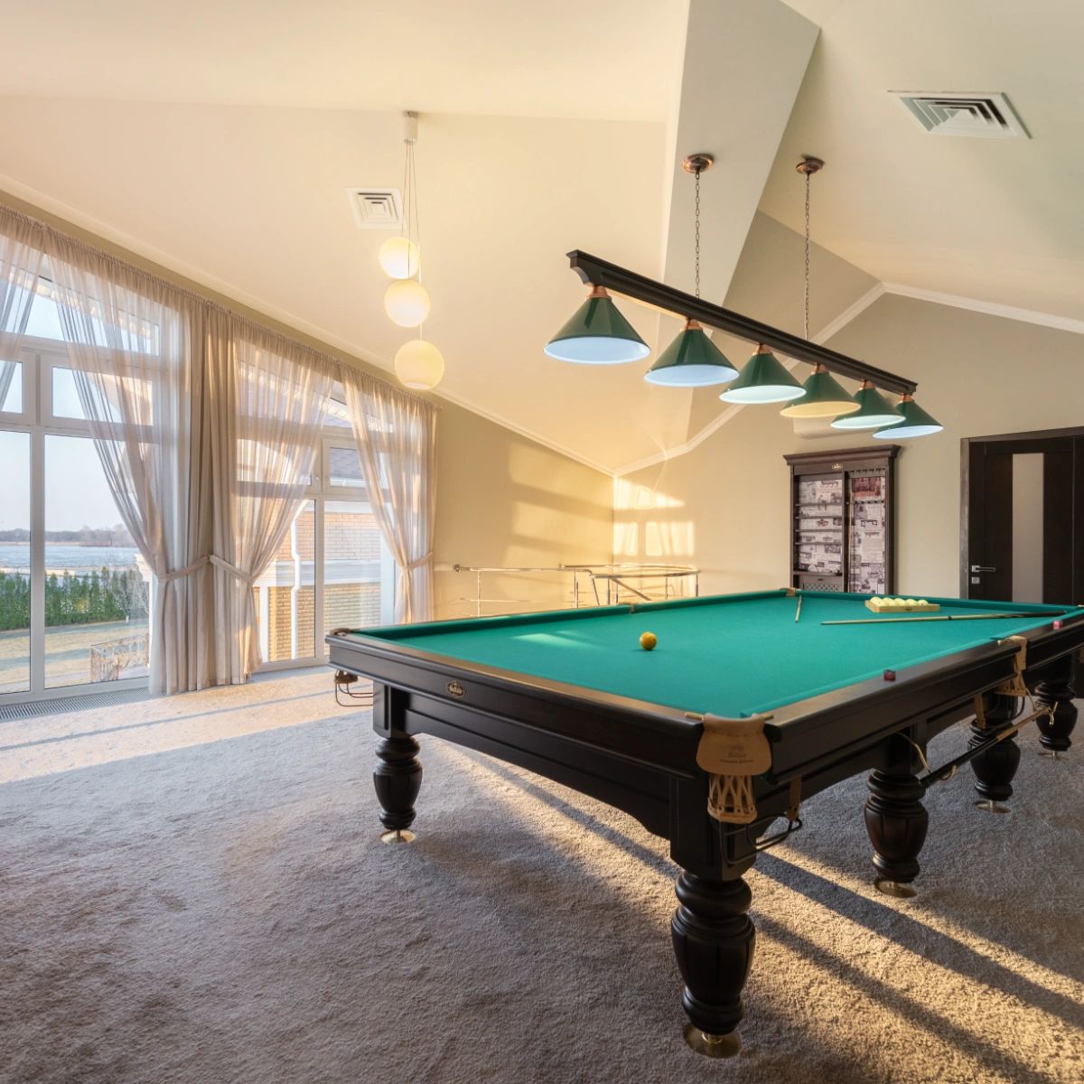 CustomTablesTX's tweet image. A pool table should not be relegated to a corner of the basement, but rather showcased in a cozy game room that is stylish as well as functional. #CustomPoolTables #CentralTexasPoolTables #PoolTableOutlet #Shuffleboards #FoosballTables #CentralTexas