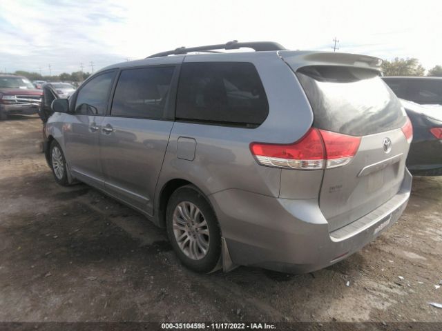 GlobalAuto25's tweet image. 2013 TOYOTA SIENNA XLE AAS/XLE/LTD WILL BE AUCTIONED ON MONDAY 10TH APRIL MILEAGE 191K ENGINE CAPACITY 3.5LT ,DAMAGE FRONT END LEFT CURRENT BID IS $2900 BUY NOW PRICE AVAILABLE FOR MORE INFORMATION PLEASE CONTACT GLOBAL AUTO SERVICE ON THIS LINES 📞+233233668275/+2347033317939