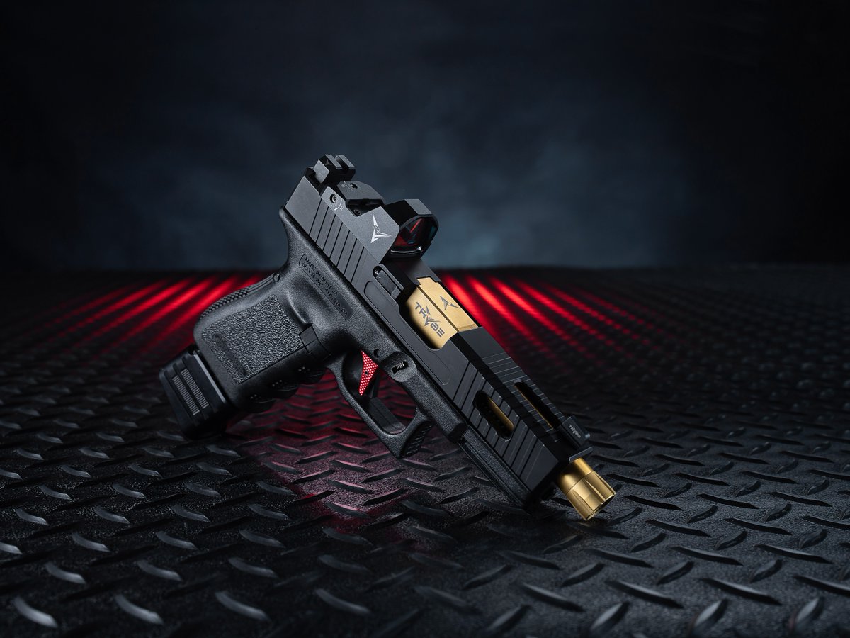 TRYBEDefense's tweet photo. #FirearmFriday 
✔️ TRYBE Glock 19 Gen 3 Slide 
✔️ TRYBE Glock 19 Match Grade Threaded Pistol Barrel
✔️ TRYBE Glock Gen 3/4 Trigger
✔️ TRYBE Glock 19 Slide Parts Completion Kit
✔️ TRYBE Night Sights 

#TRYBE #TRYBEDefense #Glock #Gen3 #Glock19 #Pistol #PistolParts #Defense #2a https://t.co/qgmuSMWbCo