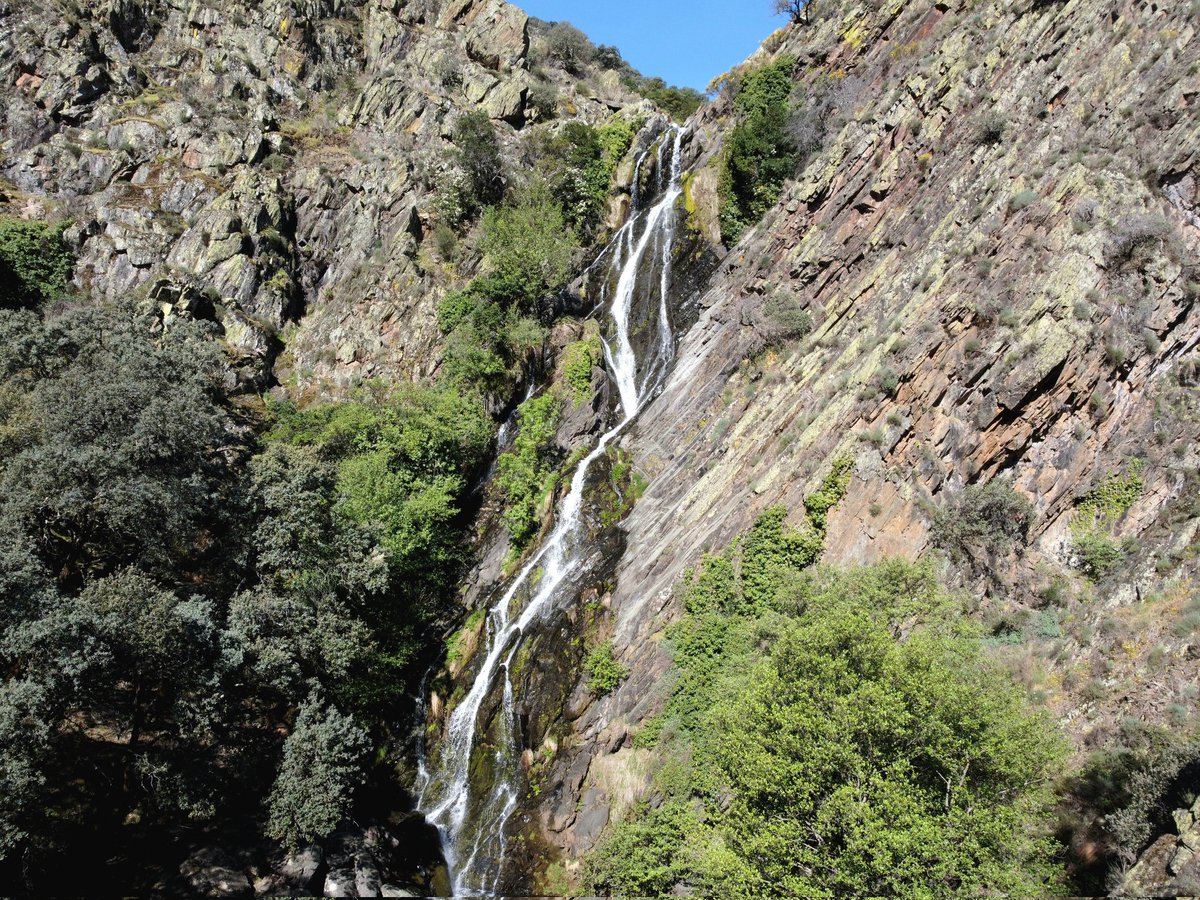 BabygoSUB's tweet image. Salir sin tener que mirar el reloj... eso sí que es un puto lujo! 😅🤜
#Descargamaria
#RobledilloDeGata
#Ovejuela
#ChorritueloDeOvejuela
#ChorritoDeLosAngeles