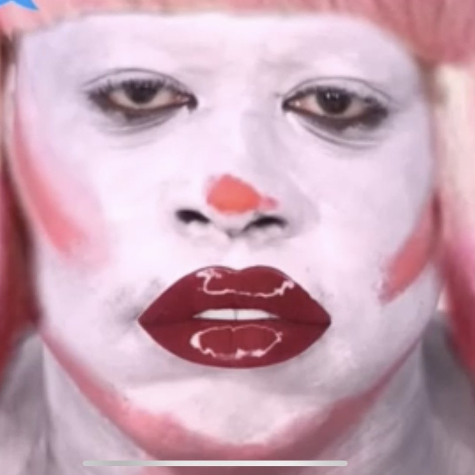thatonequeen's tweet photo. #NewProfilePic https://t.co/zlEtmkxUzu