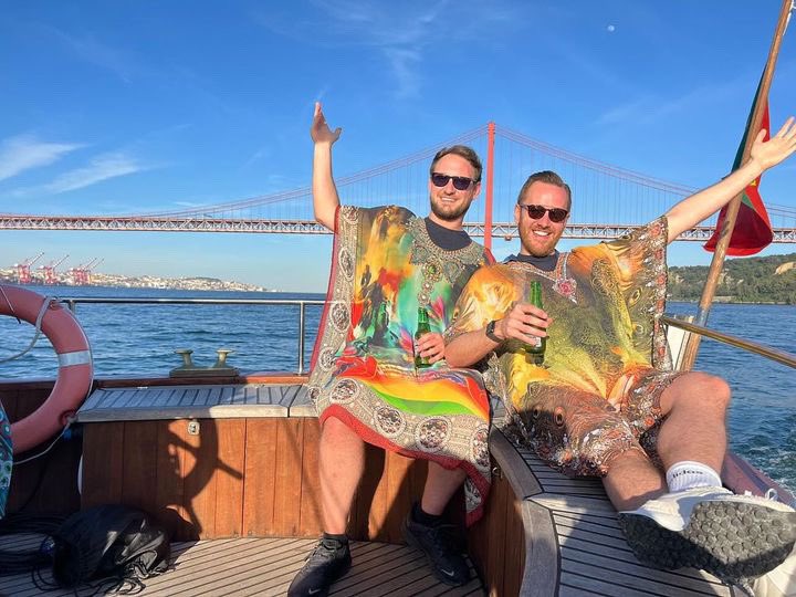 thelatebirds's tweet photo. After the success of our first #Gay Boat Sunset, tomorrow we will repeat it again with the best vibes, good music and all you can drink🥂! The faces of happiness on our dear guests say it all, so don't hesitate to sign up! ⚓️🏳️‍🌈
https://t.co/oRzy6J64N6 https://t.co/4Wgo9Udw7P