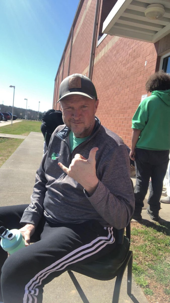 💔💔💔💔to get the text a little after midnight that our dear friend had left us.  <a href="/CoachPapaJones/">Coach Michael Jones</a> was a huge supporter of our 🥎 girls, he ❤️ our girls and he was our friend.  This one hurts, RIP Coach.