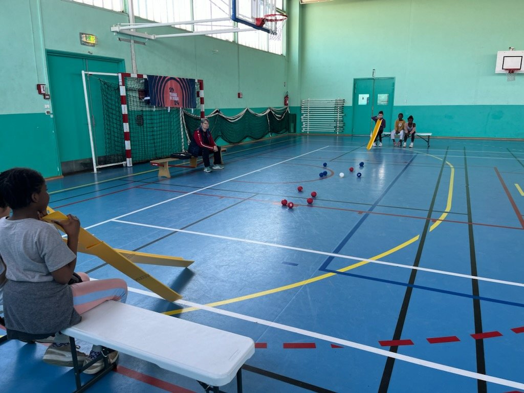 Les CE2 de l'<a href="/Prevert_Rennes/">Ecole Jacques Prévert Rennes</a> ont participé à la #SOP2023. Des rencontres inter-écoles organisées par la direction des sports de <a href="/metropolerennes/">Rennes Ville et Métropole</a> sur le thème de l'#inclusion. Un grand merci aux ETAPS !
<a href="/acrennes/">Académie de Rennes</a> <a href="/DSDEN_35/">DSDEN 35</a> <a href="/Rougier_Gaelle/">Gaëlle Rougier</a> <a href="/Commelind/">Delphine Commelin</a> <a href="/ORoullier/">Olivier Roullier</a> <a href="/edd_acrennes/">EDD Académie de Rennes 🌿🌍</a>