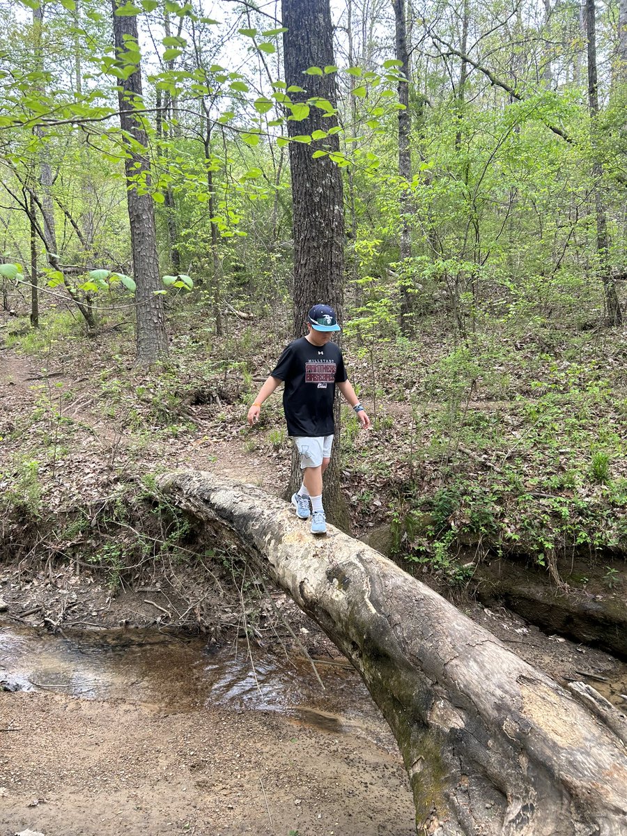 Thank you to <a href="/rwiggs31/">Ryan Wiggs</a> and <a href="/BTHSEastLancers/">BellevilleEastSports</a> for an awesome trip last weekend