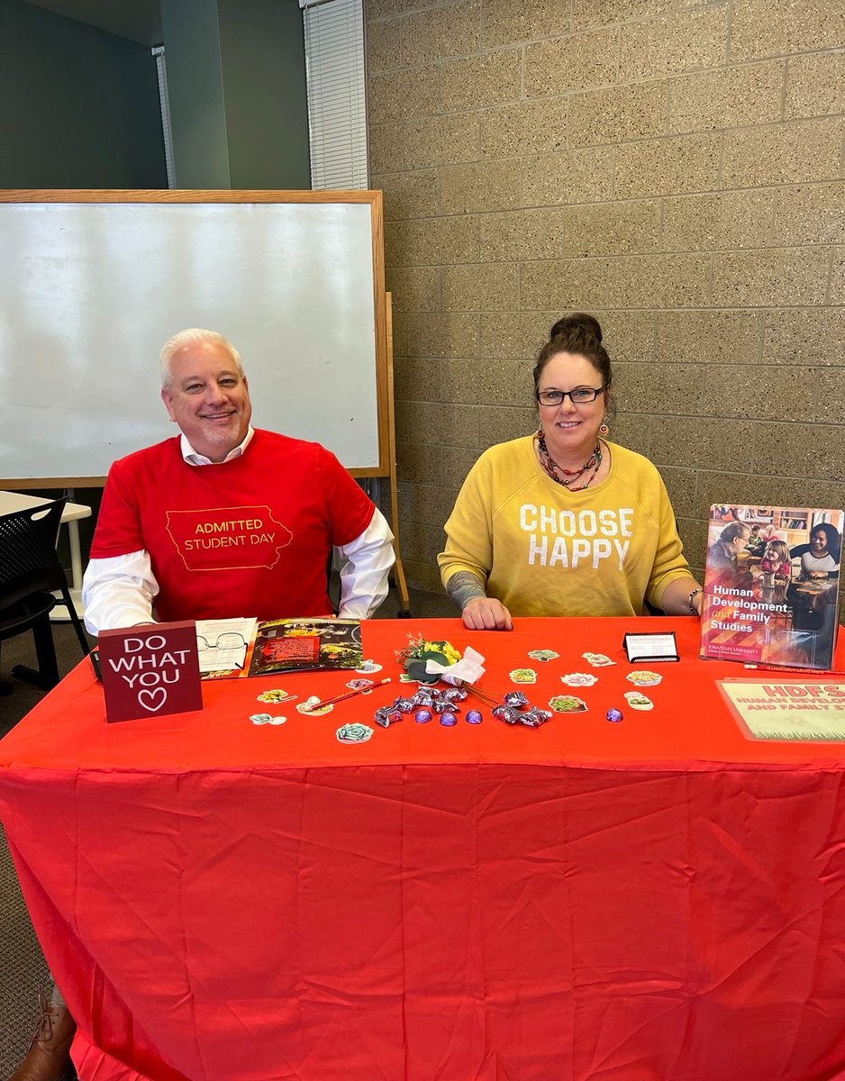 HDFS_iastate's tweet image. Happy admitted student&apos;s day! We are so excited to see all the future cyclones on campus today! ❤️🌪 #HDFSProud #CyclONEnation