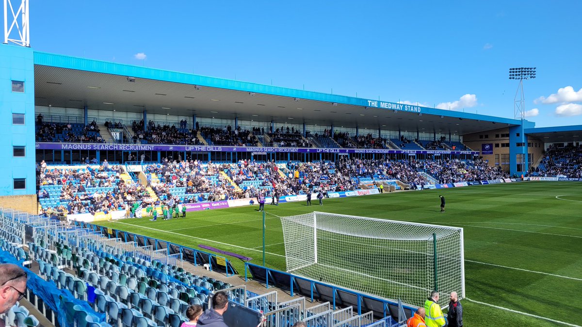 AdamGittingspt's tweet photo. Gillingham away. Good day, poor football, roll on Grimsby at home on Monday!
Looking forward to tomorrow watching @RMFC1919 for the 1st time in a long time, I'm sure they'll play better football 🤣⚽️
Match vlog will be out later tonight
New 🏟 76
41/92
#drfc #gills #gildon https://t.co/SMOGZKHVdW