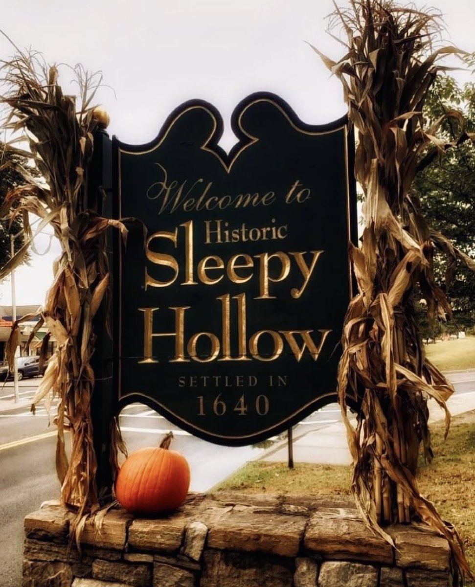 triiiplice's tweet photo. Cities for Horror Movie Lovers https://t.co/JkOjansY8i