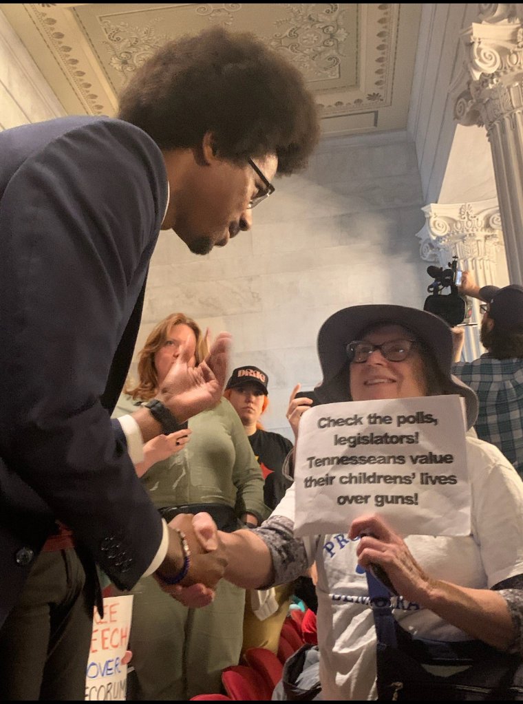 Juliethewarrior's tweet image. 🔥🔥🔥🔥🔥
#RetweeetPlease 
#MakeThisGoViral