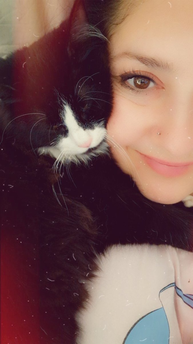 <a href="/JLo/">jlo</a> #Thisismenow Debby 💜 Lola