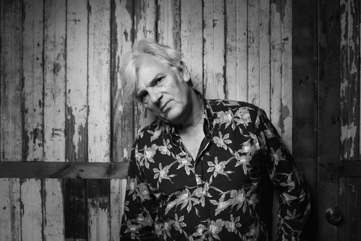 Robyn Hitchcock releasing first-ever instrumental album  - stream 3 tracks brooklynvegan.com/robyn-hitchcoc…