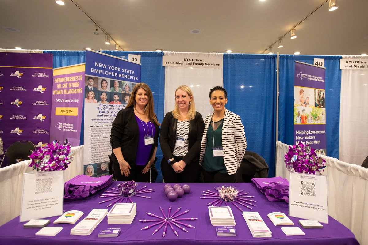 Have a passion for helping others? OCFS is #hiring!  If you missed us at the 2023 Dr. King Career Fair you can still explore our #EmploymentOpportunities online: ocfs.ny.gov/main/employmen…