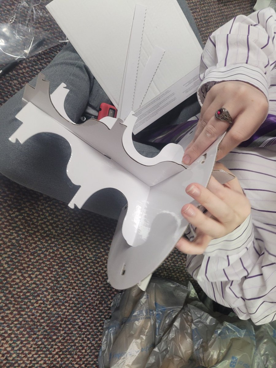 Getting ready for pride prom!

Starts at 5 pm at the student center old main.  Come by for a dazzling night 🌙