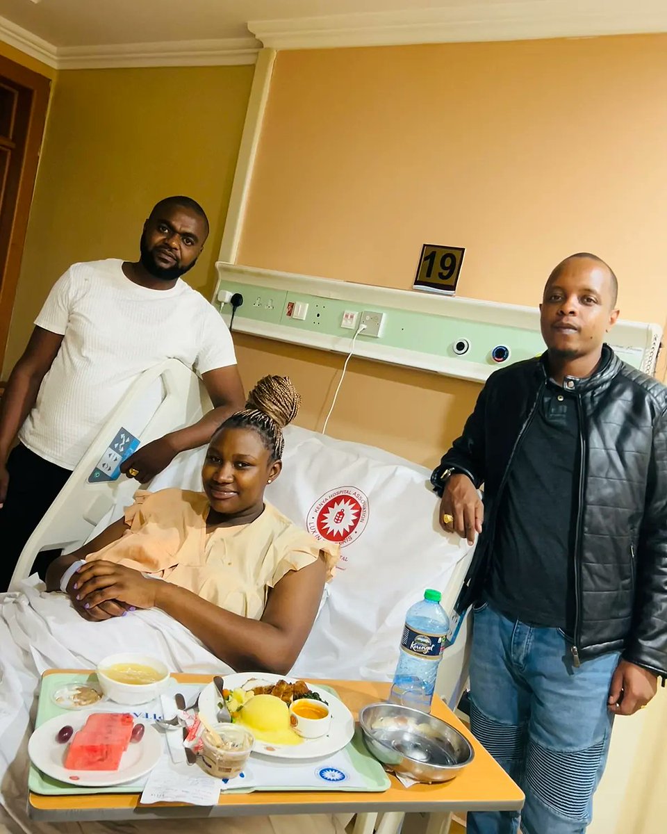 tabbythamwendwa's tweet image. 4.7.2023....🎉🎊🎈🍾🥳 #FellowAprilBaby 🍾🥳

It's indeed a Good Friday, #7 -The number of completion &amp;amp; Perfection....👌🙏👐🙌

Welcome to the world, SONSHINE 👶🫅💙❤️🥰 #Mwendwa 🙌🫅💙❤️ #MyDADDY ❤️