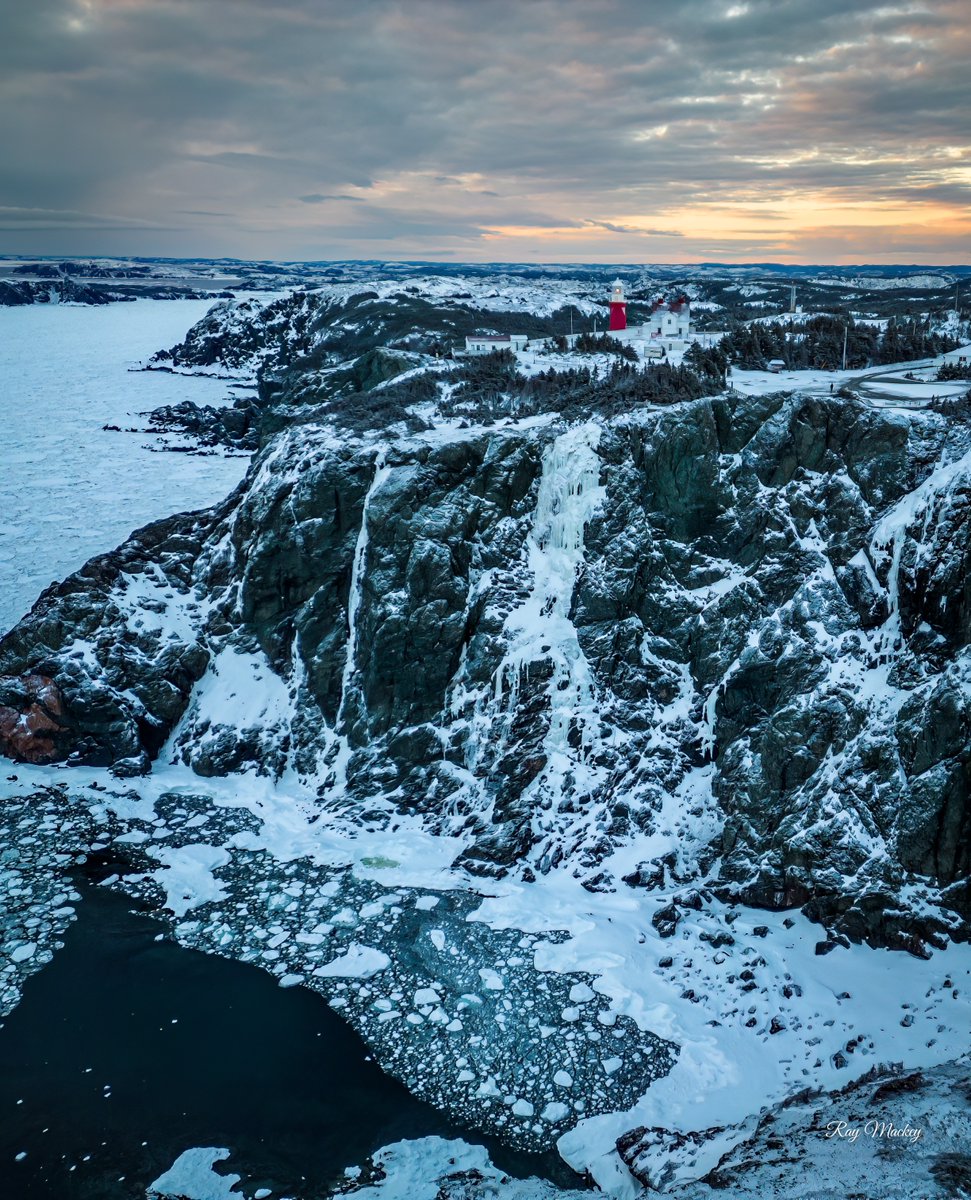 Longpoint Lighthouse, Twillingate, Newfoundland. #explorenl #exploreCanada #Newfoundland #Canada #nlwx