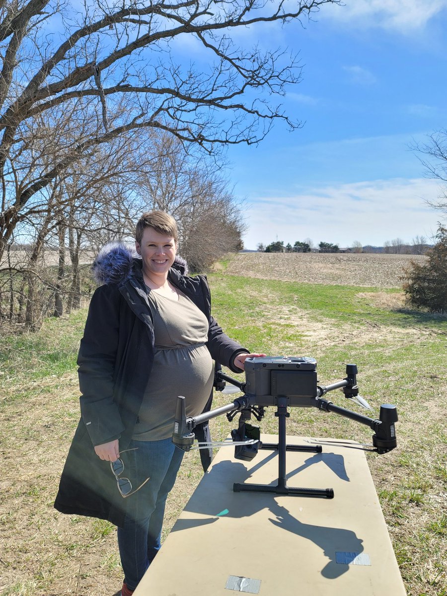 Fieldwork/ drone work at 35 weeks pregnant! <a href="/Momademia/">Academic Mom, PhD</a>
