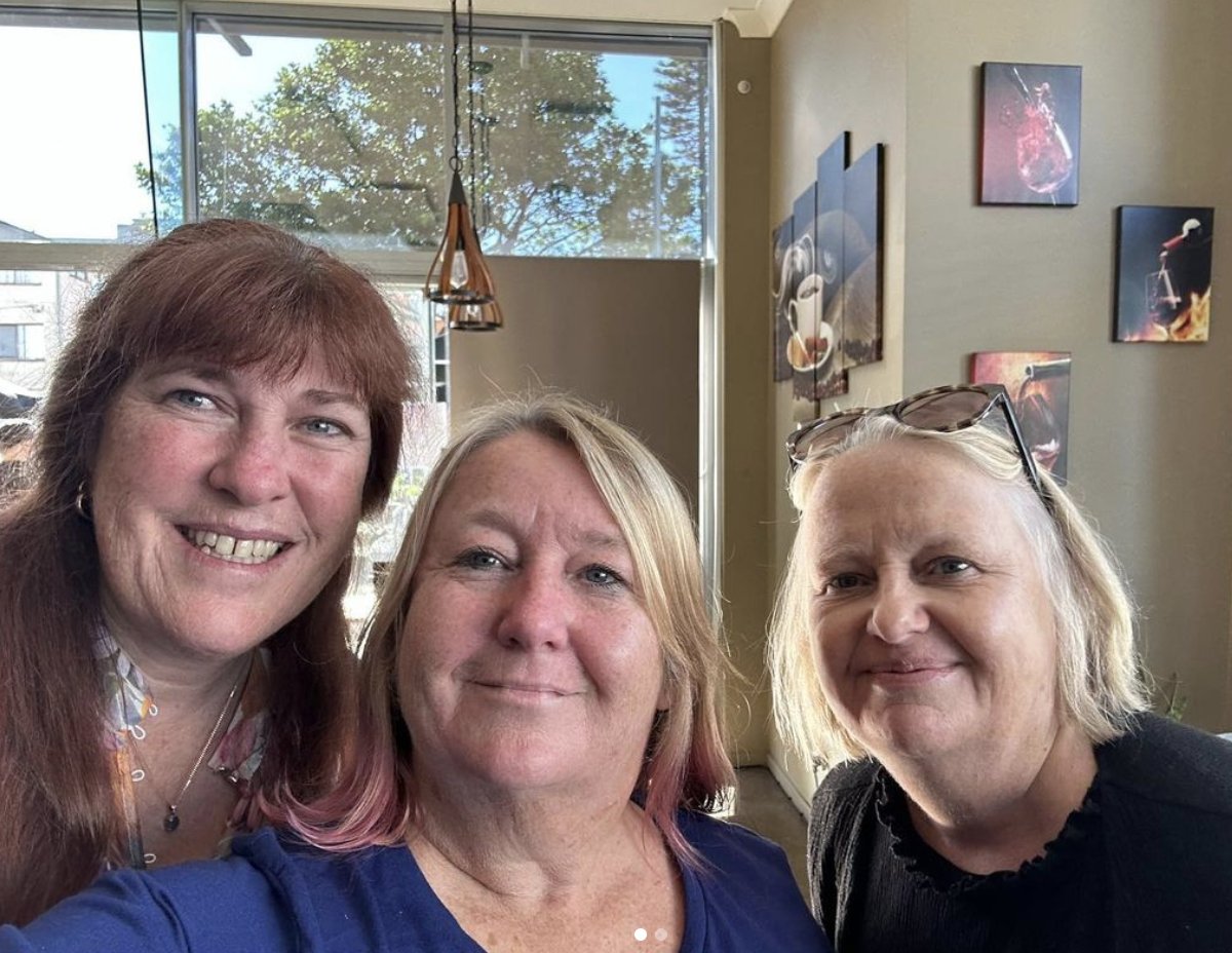 iMerinet's tweet photo. Great to catch up face to face with @sandytrustteach #F2F #AlwaysTimeForACoffee https://t.co/eQocA0z977