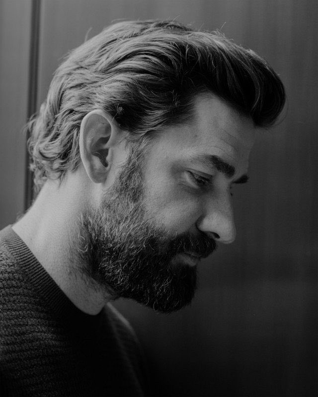 j_k_community's tweet image. 💚🖤🤍
.
#johnkrasinski