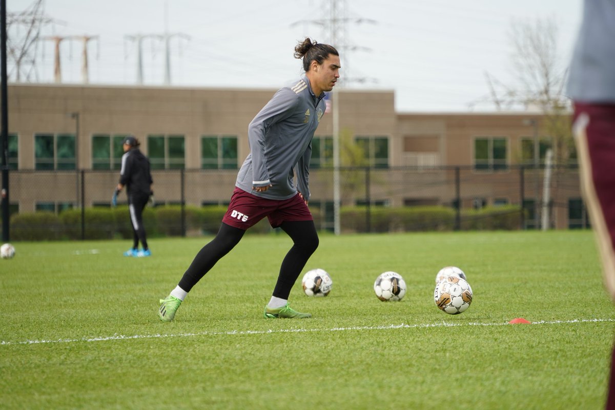 DetroitCityFC's tweet photo. On the ⚽️.

#DCTID https://t.co/95658imrp7