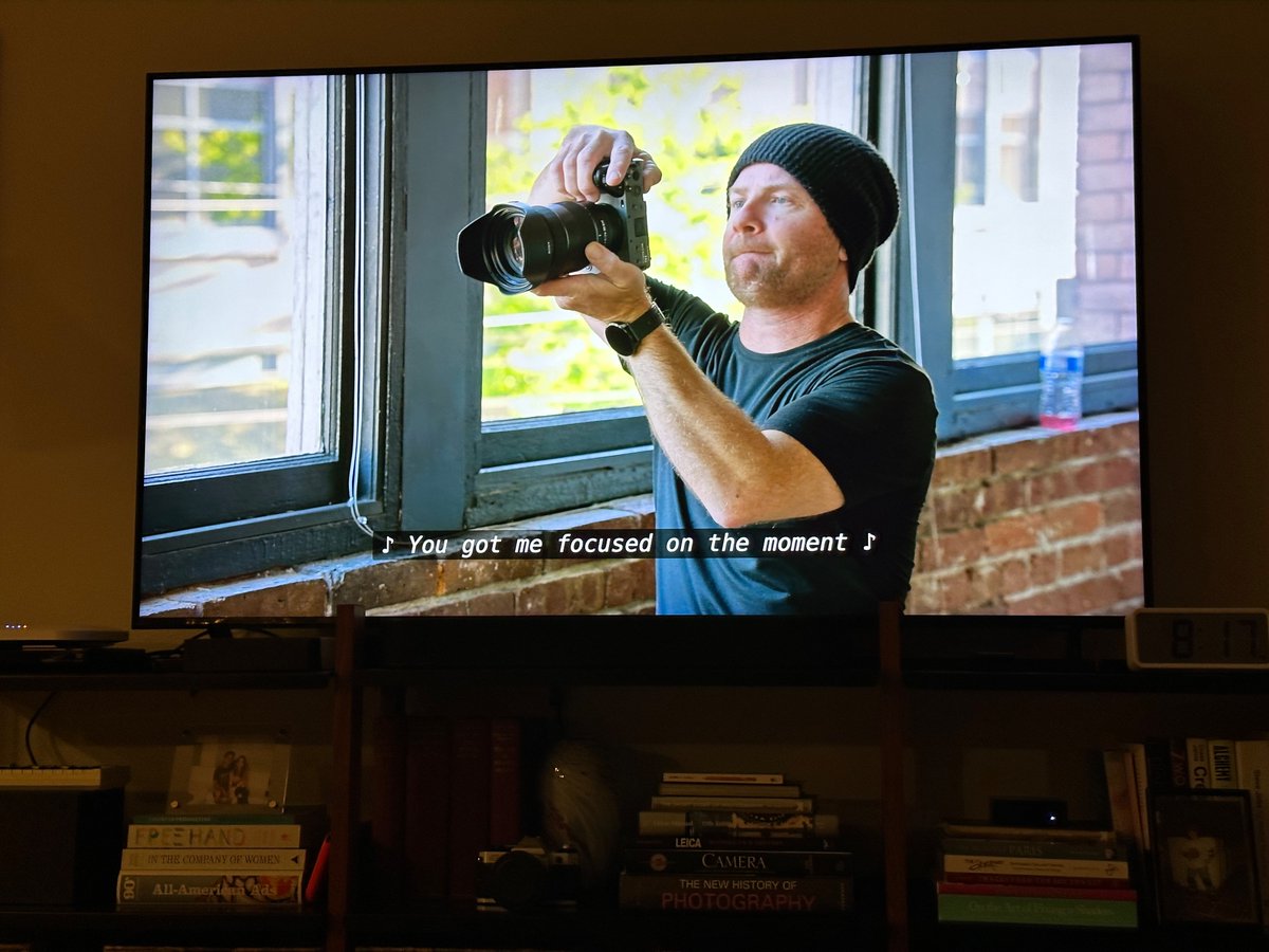 Umm a “photographer” on Love is Blind using an FX3???? Yeah right dude “photographer” pffff