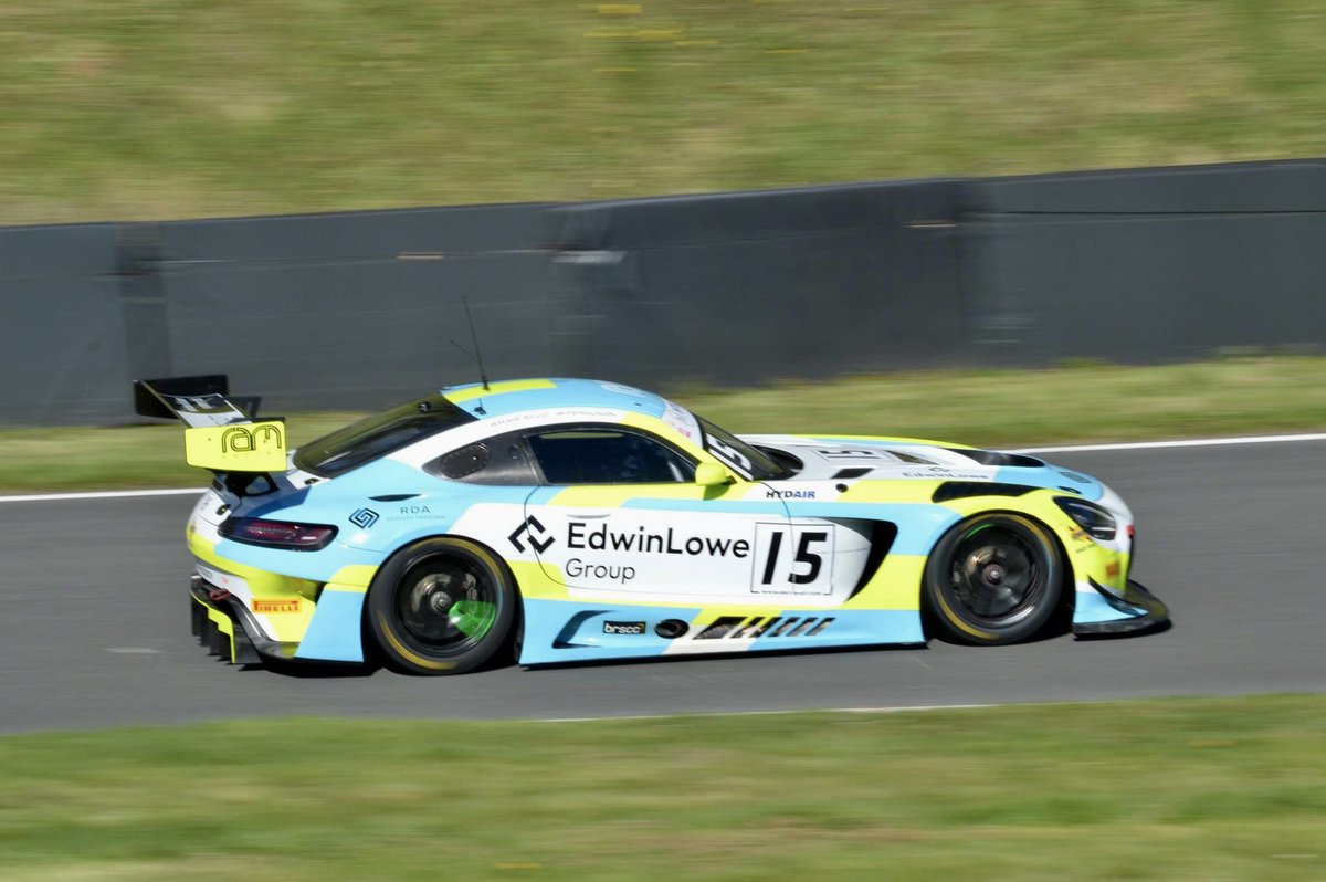 T65Jon's tweet image. Welcome to Oulton @Team_RMarciello in the @RamRacingCom Mercedes