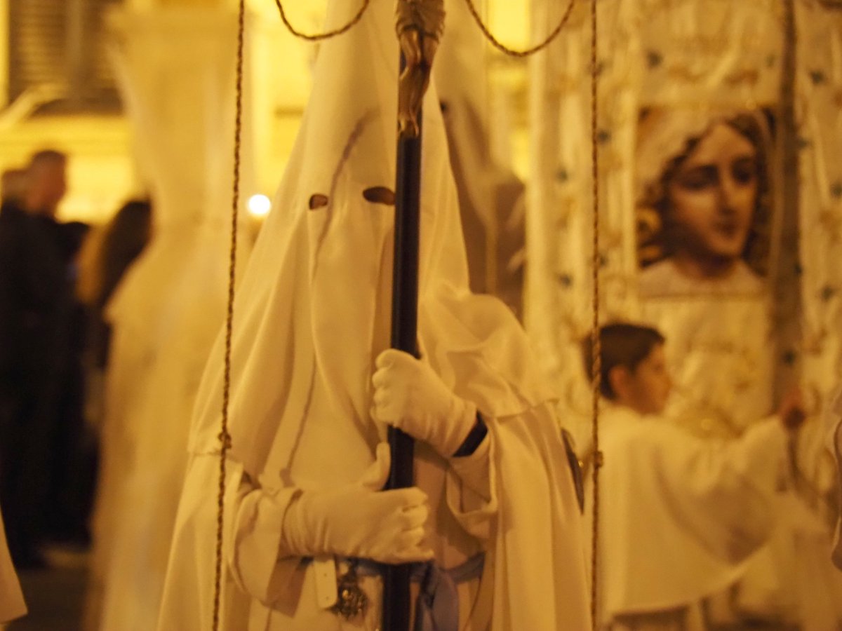 XISCATUGORES's tweet photo. Bones Festes de #Pasqua
#HappyEaster #SemanaSanta #processons #Palma #Mallorca https://t.co/RBu5u4ewIs