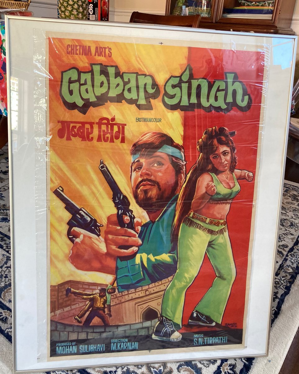 4sharpcornerz's tweet image. This colorful 1965 Bollywood movie poster that I bought in India made it home safe and sound.

It’s been sealed in plastic for 58 years and is now in a temporary frame before I get it professionally framed and add it to our art collection 📷