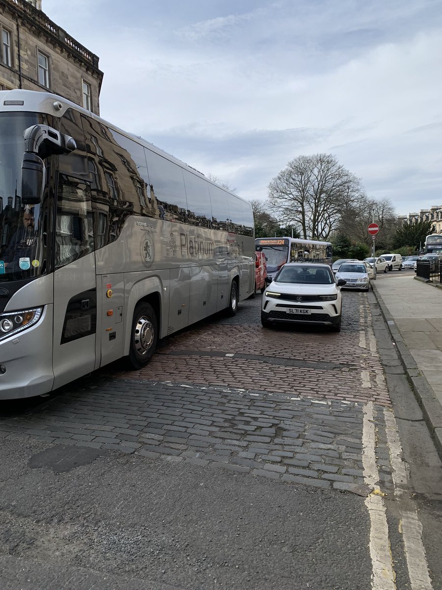 Day 5 CCWEL Haymarket Terrace Closure scorecard. Start of the Easter break, cumulative total diverted vehicles 35,000. Lights sequence adjusted at Palmerston Place/Eglinton Crescent to allow more than 2 vehicles each change. Cyclists on pavements, cars driving wrong way 2many