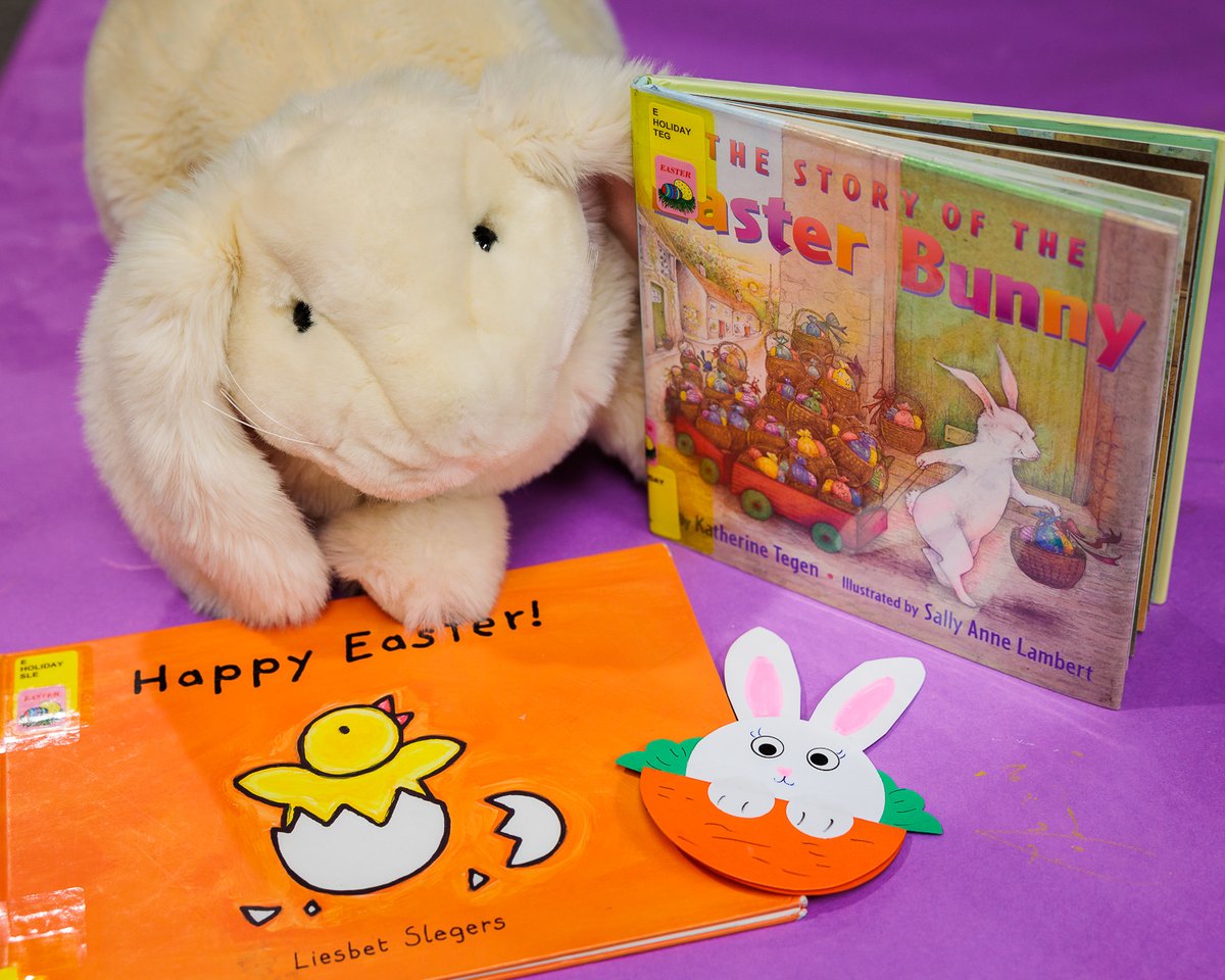 We HOP you're having an EGG-citing Easter! 🐰🐣