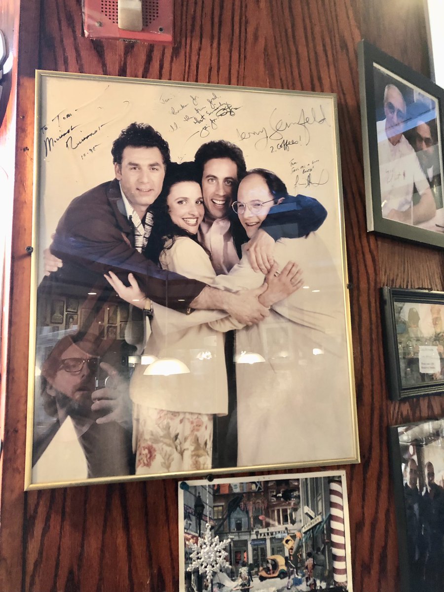 RafObiat's tweet photo. ‘I am in’ 😁 @SeinfeldTV #jerryseinfeld #larrydavid #georgecastanza #cosmokramer @newyorkcity https://t.co/QEcZOSSrCV