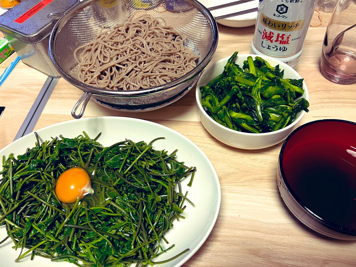 takuChan3100's tweet photo. この季節がやって来ましたね〜🎉

#Twitter晩酌部 
#とにかく呑み隊 
#宅飲み 
#山菜 
#木の芽
#山菜好きと繋がりたい https://t.co/Be377oJwPg