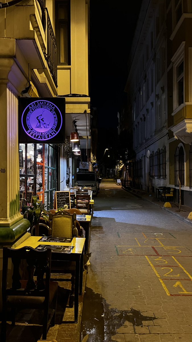 CryptoONEAleks's tweet photo. This is Istanbul, baby.

#Turkey https://t.co/mrd6wd720M
