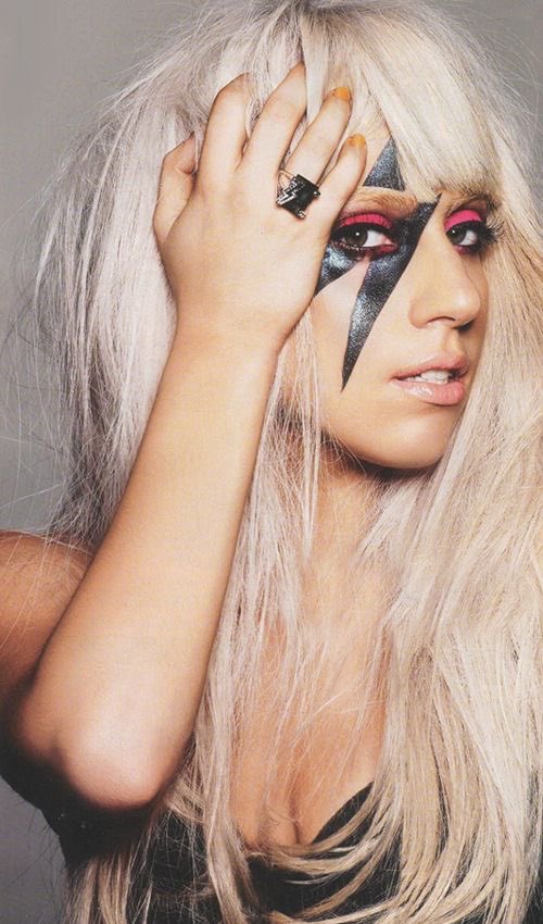 chromaticgaga's tweet photo. lives were changed https://t.co/iJxvgEk845