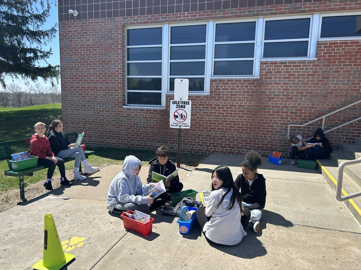 Allie Kelly tweet media