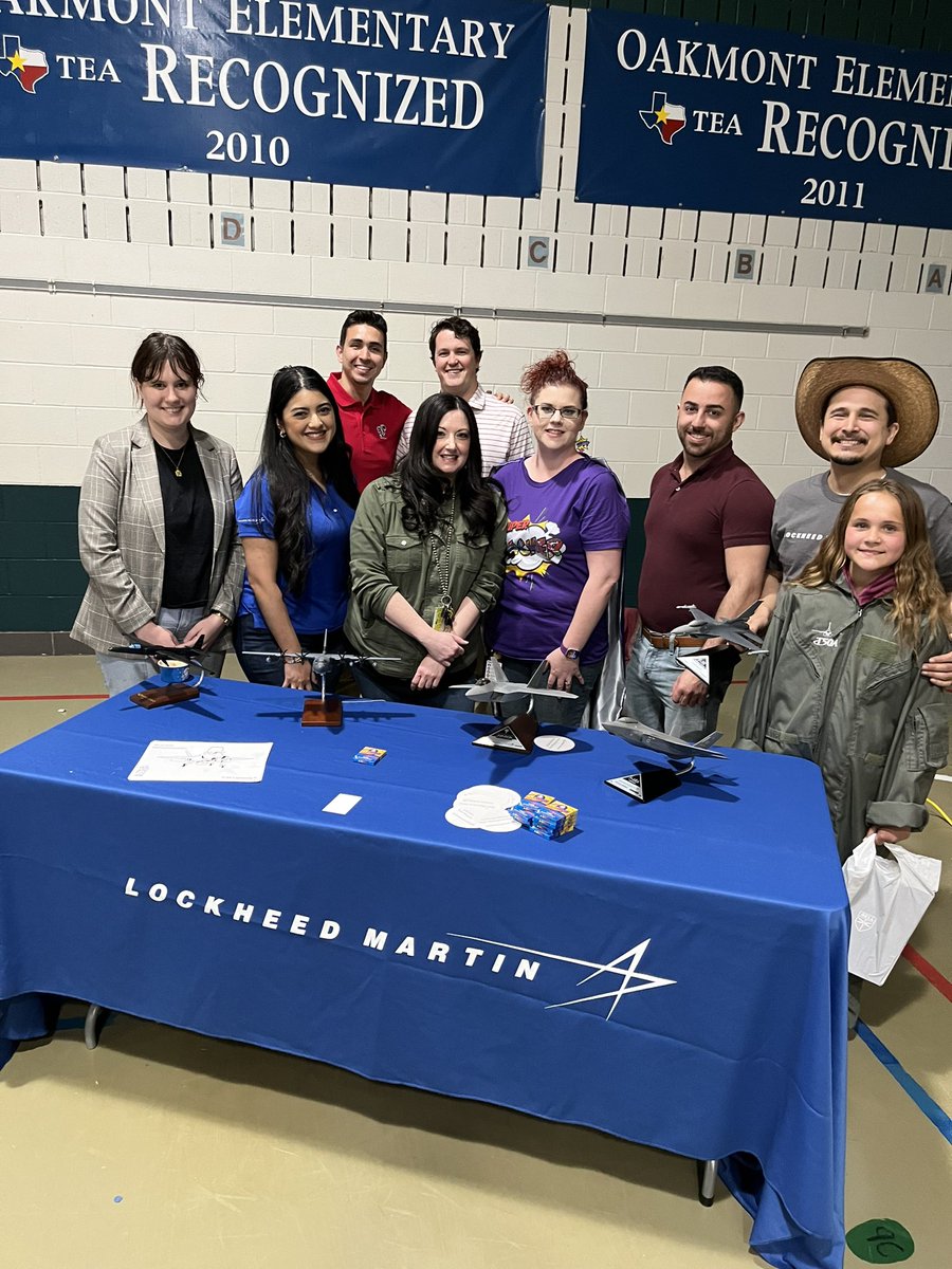 Lauren Kelly, M.Ed. (@kellysstemkids) on Twitter photo The flight simulators from <a href="/LockheedMartin/">Lockheed Martin</a> where a big hit during Oakmont’s STEM night. I think you have some future engineers coming to you from Oakmont in a few years. #Crowleyprideunified The flight simulators from <a href="/LockheedMartin/">Lockheed Martin</a> where a big hit during Oakmont’s STEM night. I think you have some future engineers coming to you from Oakmont in a few years. #Crowleyprideunified