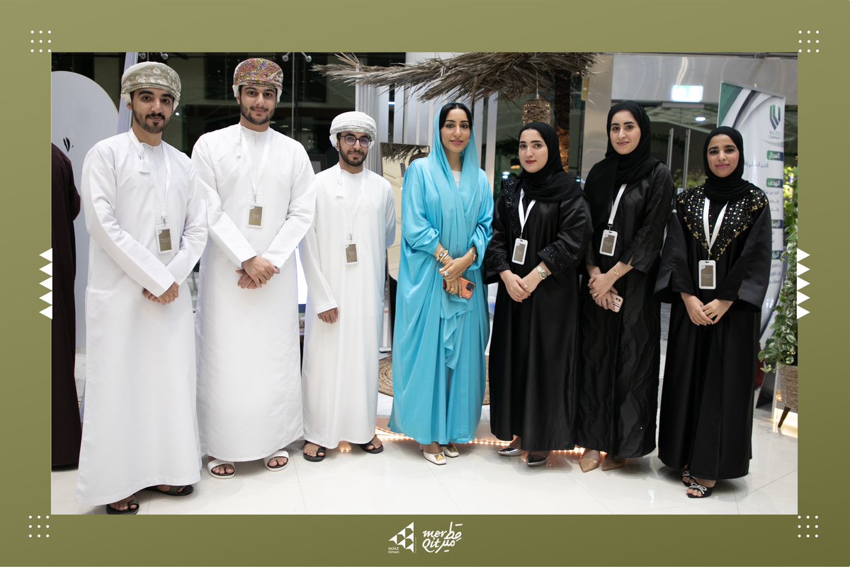 Qitmeer_om's tweet photo. مقتطفات من اليوم الأول🌟’

#شركة_عن_شركة_تفرق 
#إنجاز_عمان #برنامج_الشركة
@injaz_oman @qitmeer_om https://t.co/9Ach7TyOX8