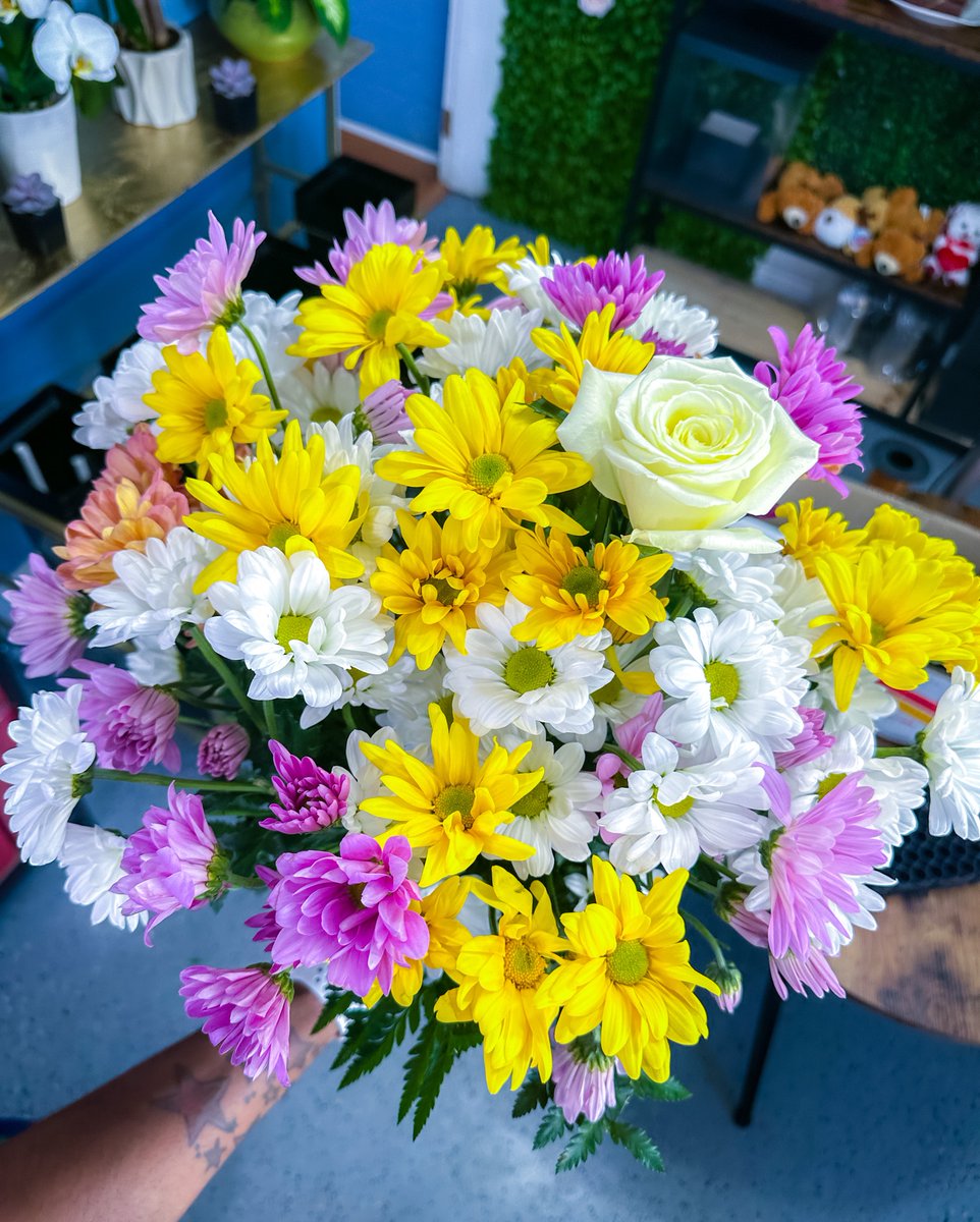 Hop into spring with joy and bloom like these beautiful flowers! 🌷🌼🌸 Happy Easter everyone! #Easter #SpringFlowers #BloomIntoSpring #HopIntoSpring #EasterVibes #SpringtimeJoy