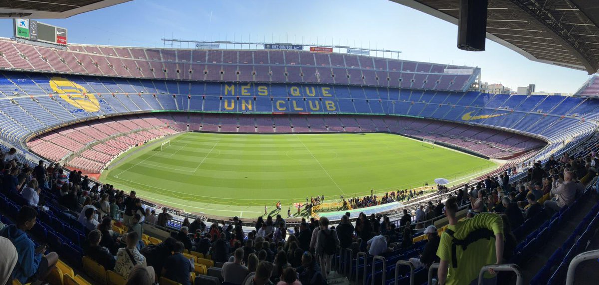 malonelanguages's tweet image. Day 4 of Spanish trip in Barcelona - we visited Nou Camp stadium 🏟️ , Parc Guell 🏛️ and the Aquarium 🐠. Súper bien!