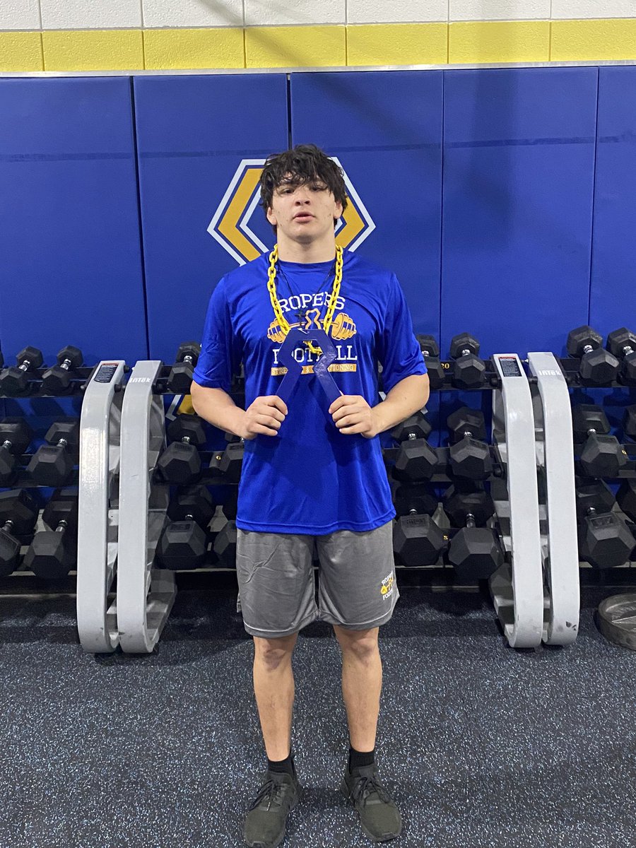 Week 4 Ropers of the week winners are <a href="/pere6279/">Hotboy Raymundo perez</a> and <a href="/remache_jayden/">jayden remache</a> both representing C/O24!! Congrats fellas! #ForTheTeam #RecruitRogers <a href="/Levya73/">Levy Adcock</a> <a href="/CoachSmith918/">Danny Smith</a> @Coach_BeavWRHS @j9rock <a href="/CoachRitch66/">Dakota Ritchie</a> @EDhallmark <a href="/CoachBugg08/">Jake Bugg</a>