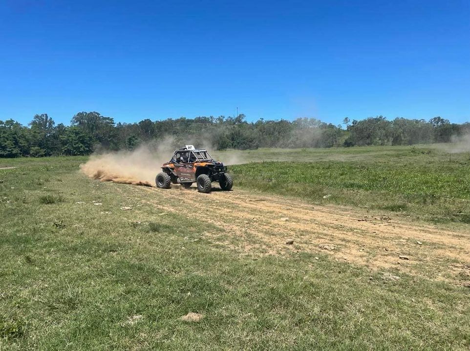 Let's get the weekend started! 

#polarisrzr #razor #offroadshortcourse #drag #ovaltrack #racing