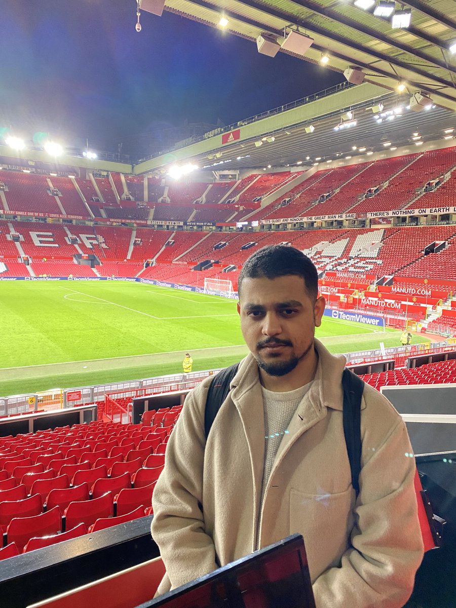 Umir on Twitter "What the hell is a polar bear doing in Arlington, Texas."