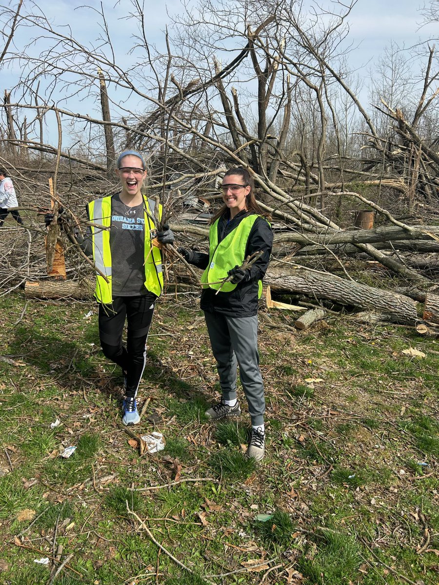 IndStSoccer's tweet photo. We were eager at the chance to go help out our neighbors in Sullivan today in the continuous tornado clean up efforts💙

#MarchOn https://t.co/GUeuAdNS23