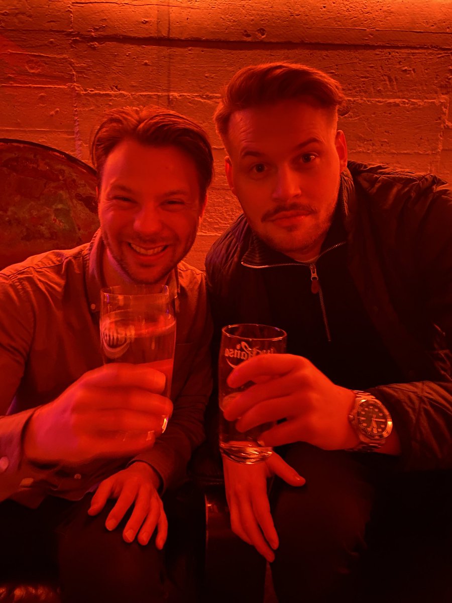 Solberg1's tweet photo. Mannen i (stor)gata ⁦@moldejazz⁩ Rett fra postflyet🙏 https://t.co/6rOyQ0fAnj