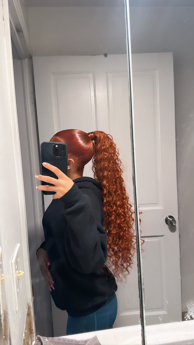 lilmishh_'s tweet photo. &amp;&amp; I DO MY OWNN HAIR ND EAT WHY WOULDN'T U WANNA BOOK https://t.co/5j3zsW0MoE