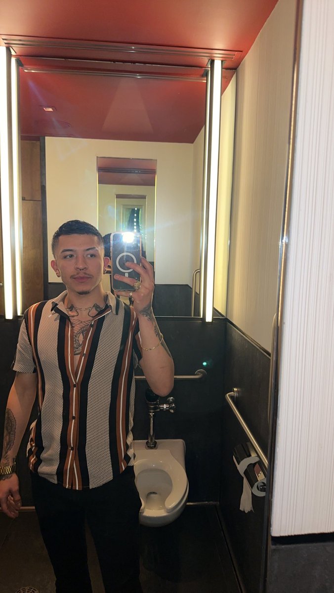mike_lozano_'s tweet photo. What’s a opp? Bitch stop. 🙅🏽‍♂️ https://t.co/BDHWwxMNmZ