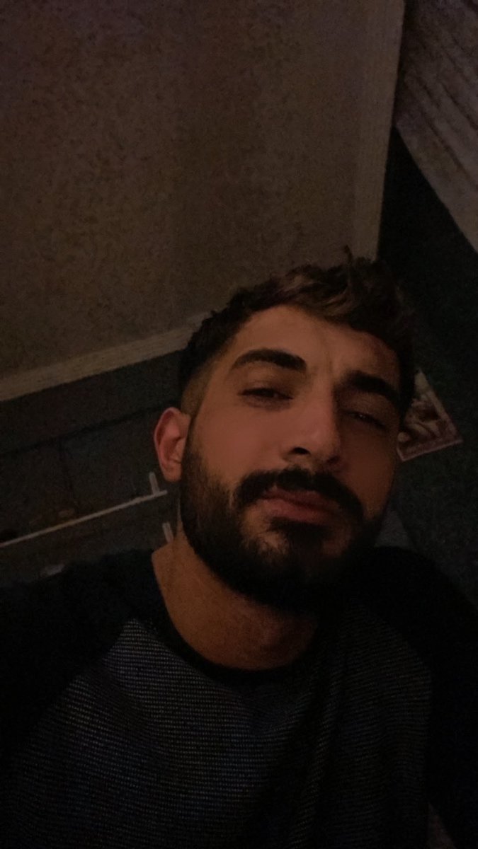 Herkesin dolabında bir ceset var goodnight ✨