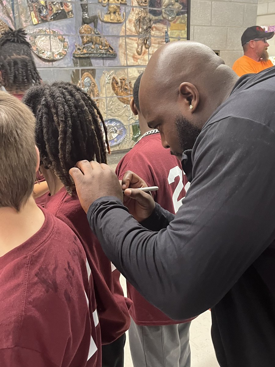 Drew Guise tweet media