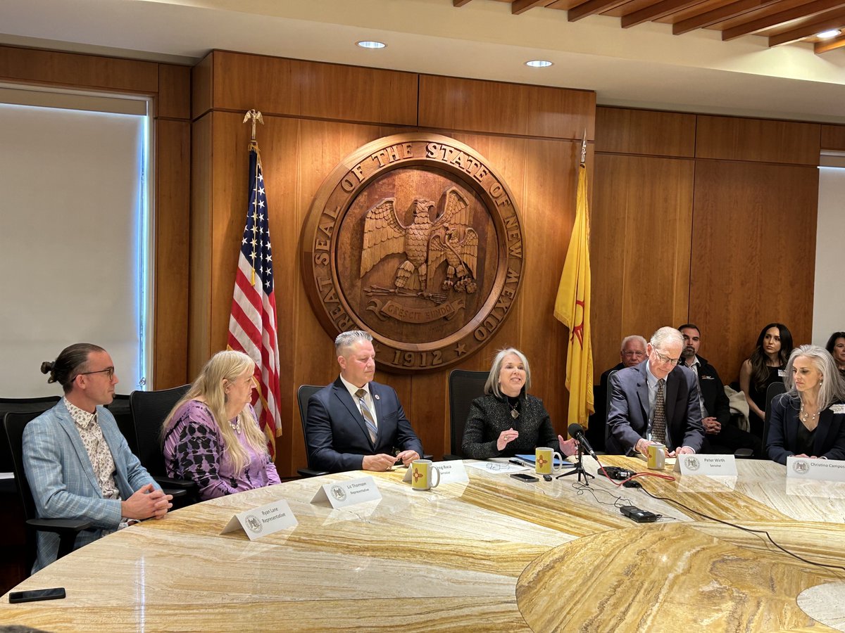 The bipartisan #medmal agreement was signed today. This effort was bipartisan and a win for New Mexicans. #nmpol #nmleg